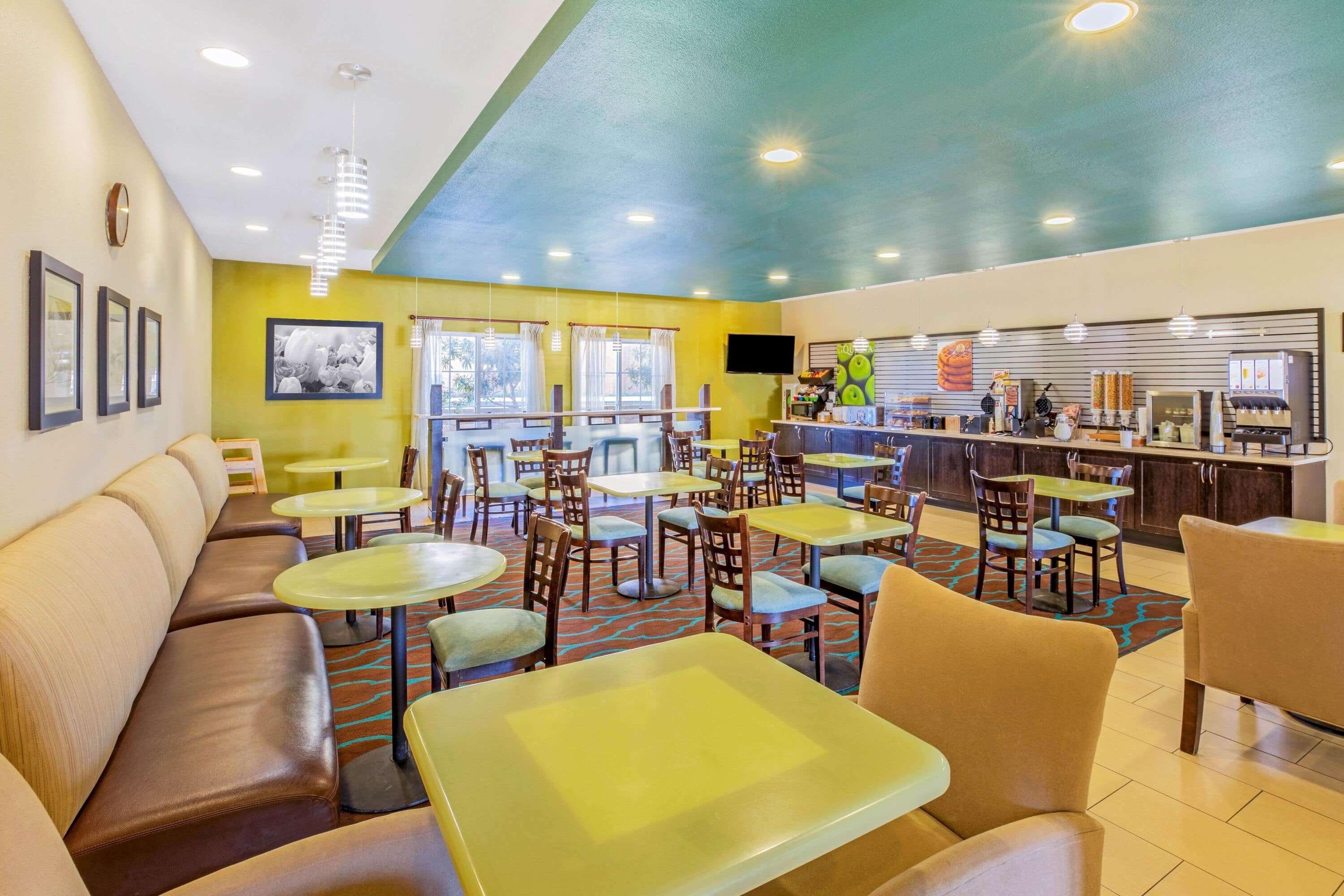 La Quinta By Wyndham Floresville Exterior foto