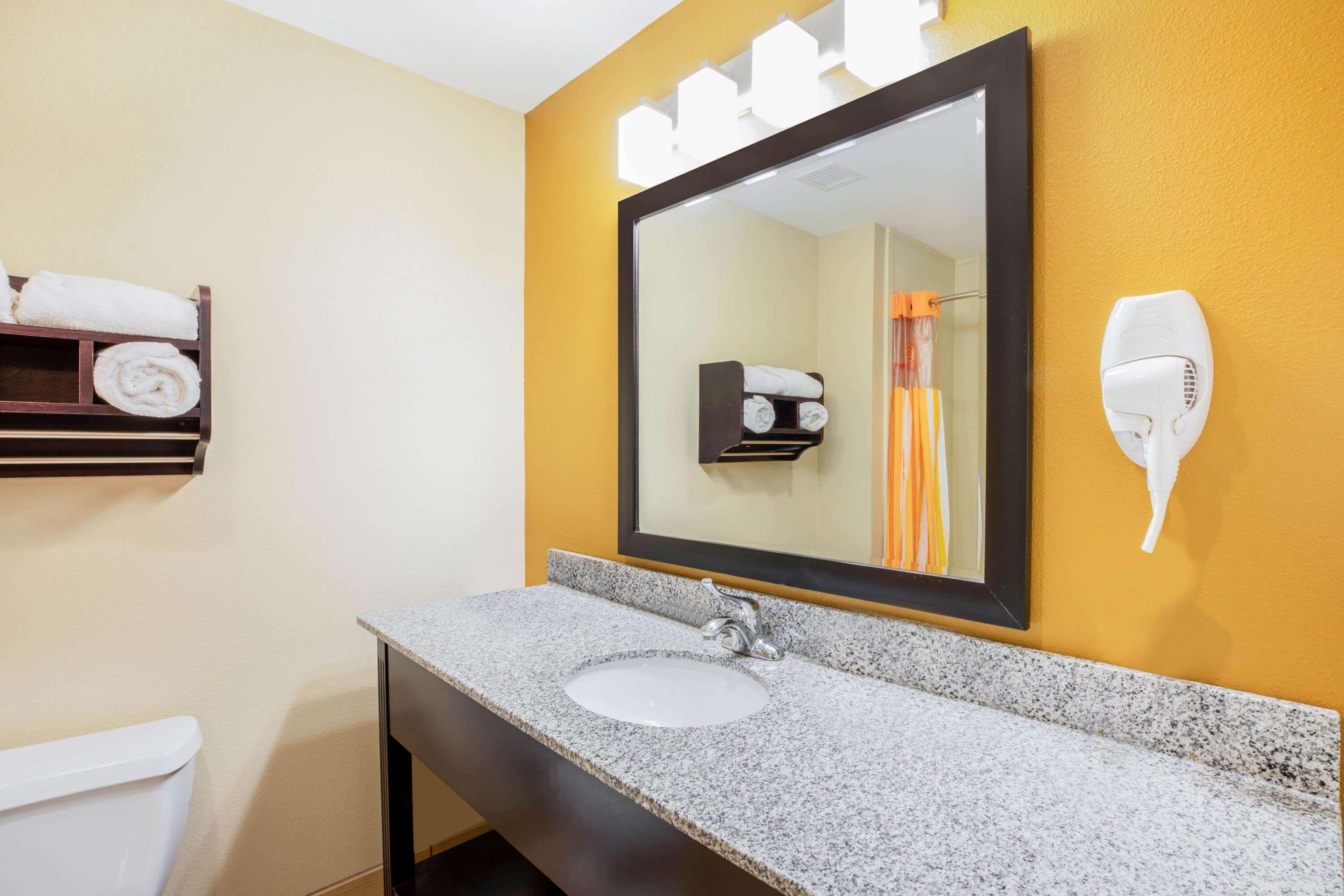 La Quinta By Wyndham Floresville Exterior foto